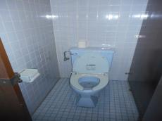 変換 ～ 男子トイレ大便器前.jpg